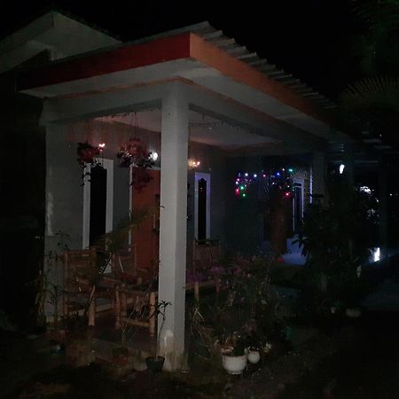 Eltari Homestay Тетебату Екстер'єр фото