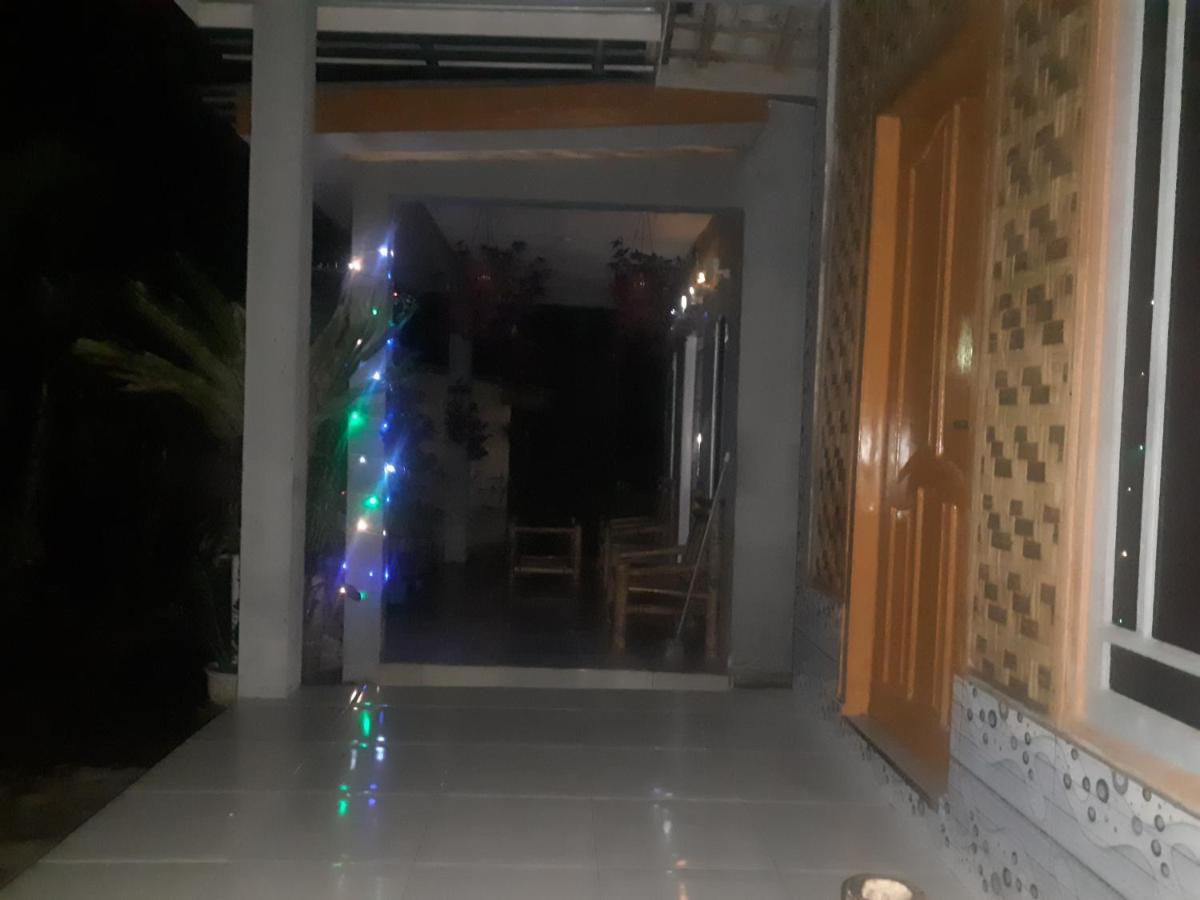 Eltari Homestay Тетебату Екстер'єр фото