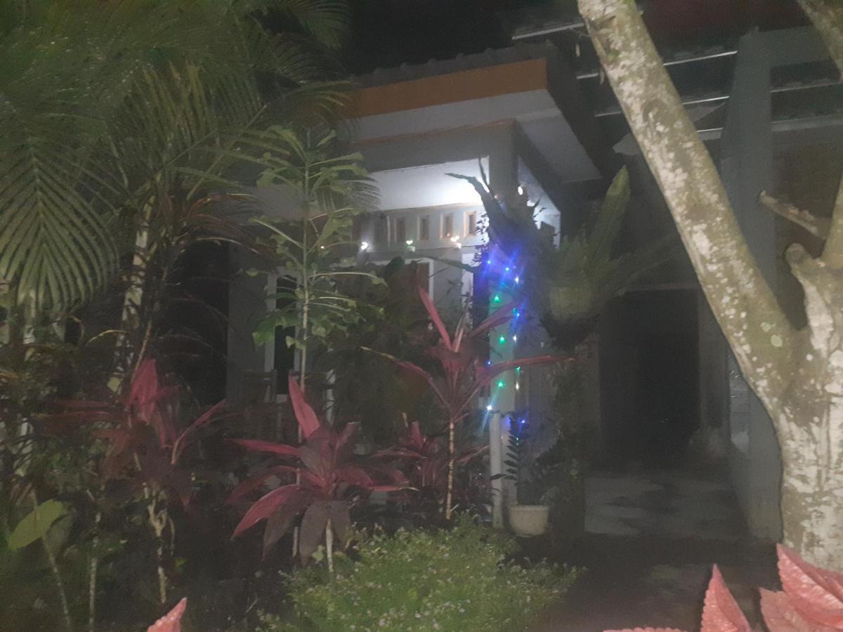 Eltari Homestay Тетебату Екстер'єр фото